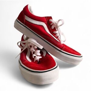 Vans ‘Old Skool’ ❤️‍🔥 in Racing Red/White